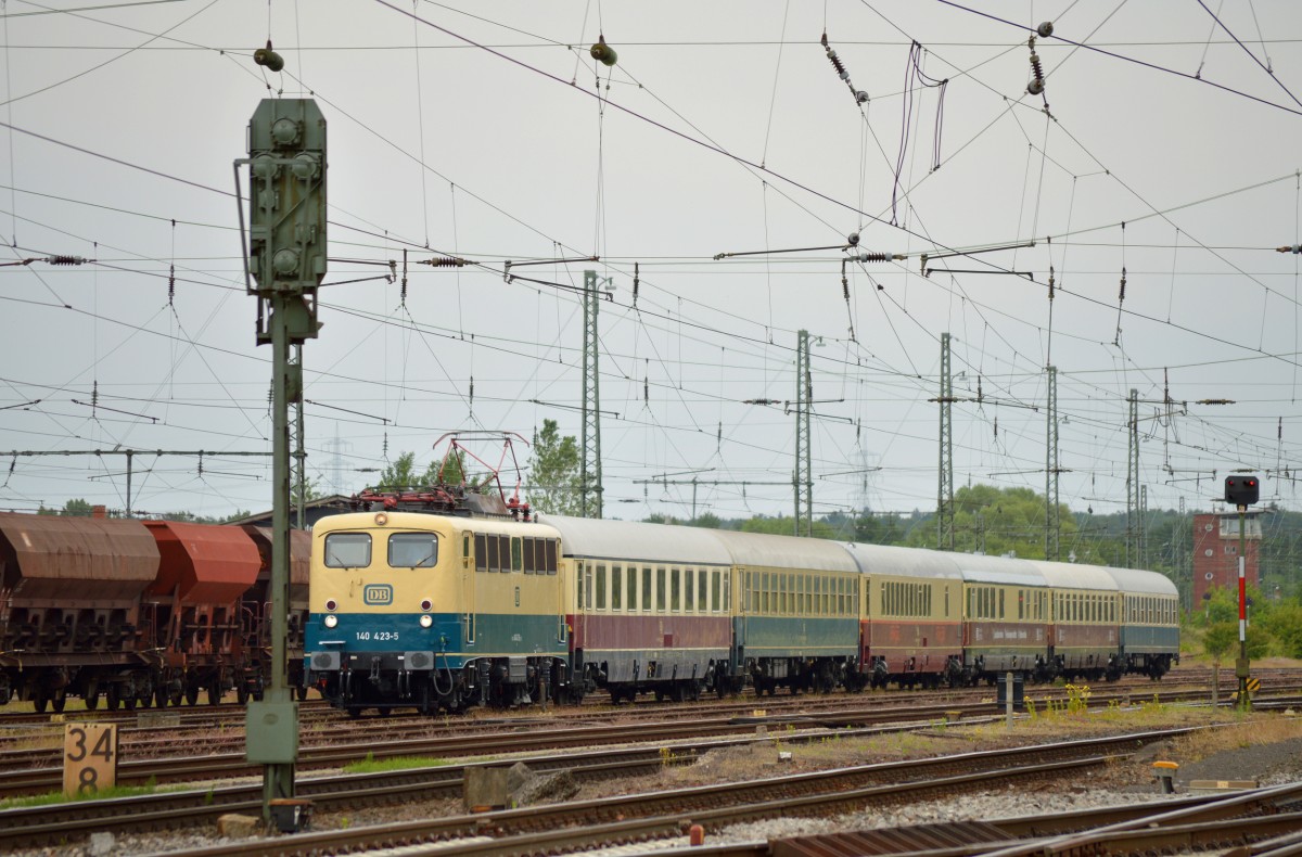 140 423-5 kurz nach der Ankunft in Darmstadt Kranichstein am 08.06.2015 (2)