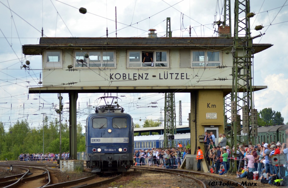 151 084-1 von RBH beim Sommerfest in Koblenz am 13.06.2015