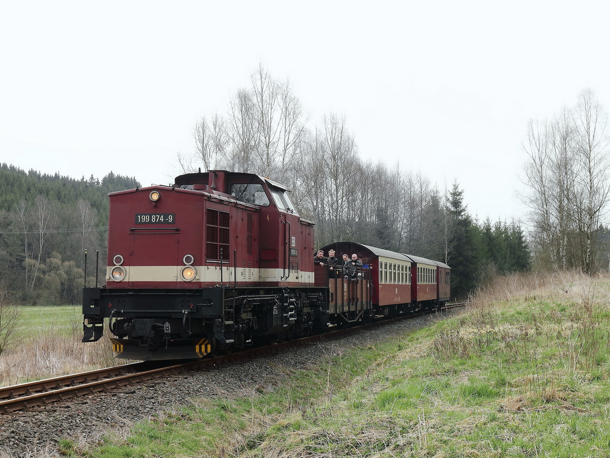 199 874-9 bei der Sonderfahrt zum Brocken am 25. April 2015 hier zwischen Straberg und Gntersberge.