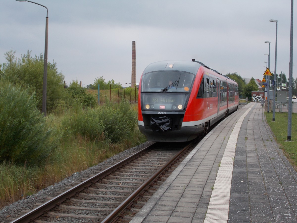 642 078/578 verlie als RE Tessin-Wismar,am 03.August 2014,Tessin(bei Rostock).