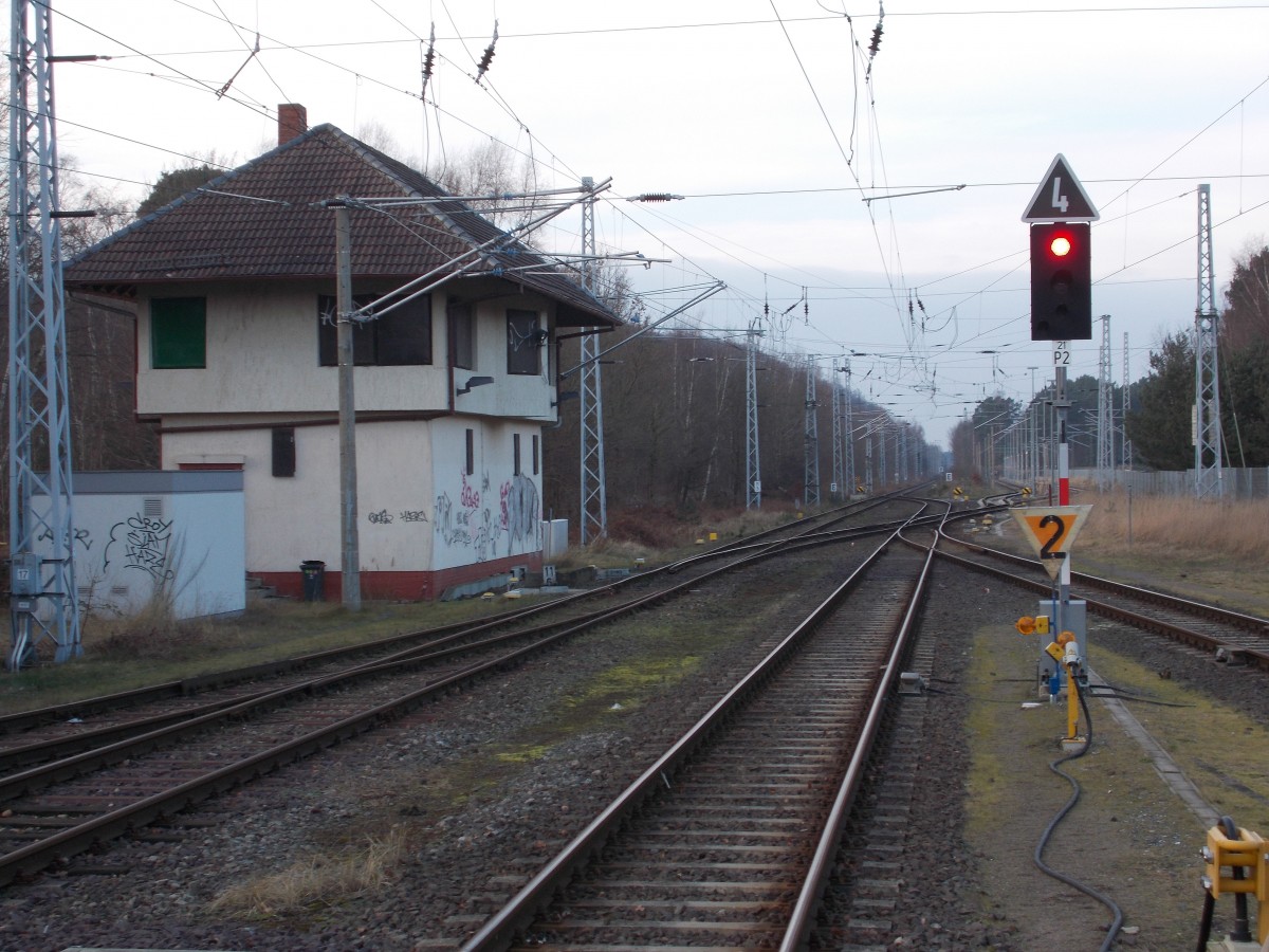 Ausfahr-und Einfahrbereich in Richtung Lietzow,am 18.Januar 2015,in Binz.Links das ehemalige Fdl Stellwerk.