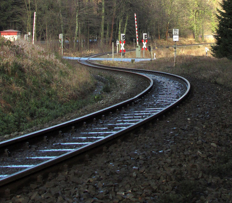 Die Ausfahrt aus dem Bahnhof Drei Annen Hohne in Richtung Brocken am 10.Jan.2014