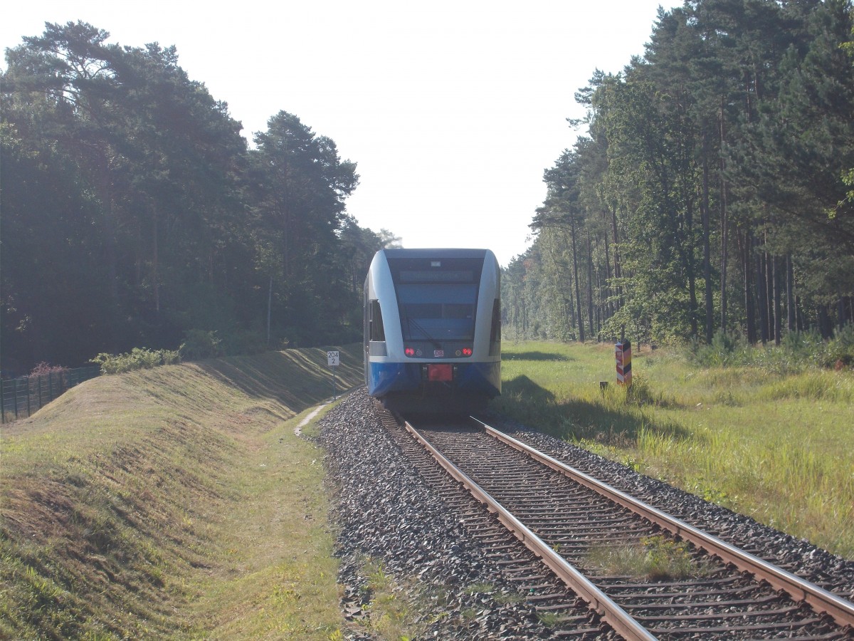 Die UBB überquert die Grenze nach Polen in Ahlbeck.Aufnahme am 02.August 2015 als 646 106 die Grenze passierte.
