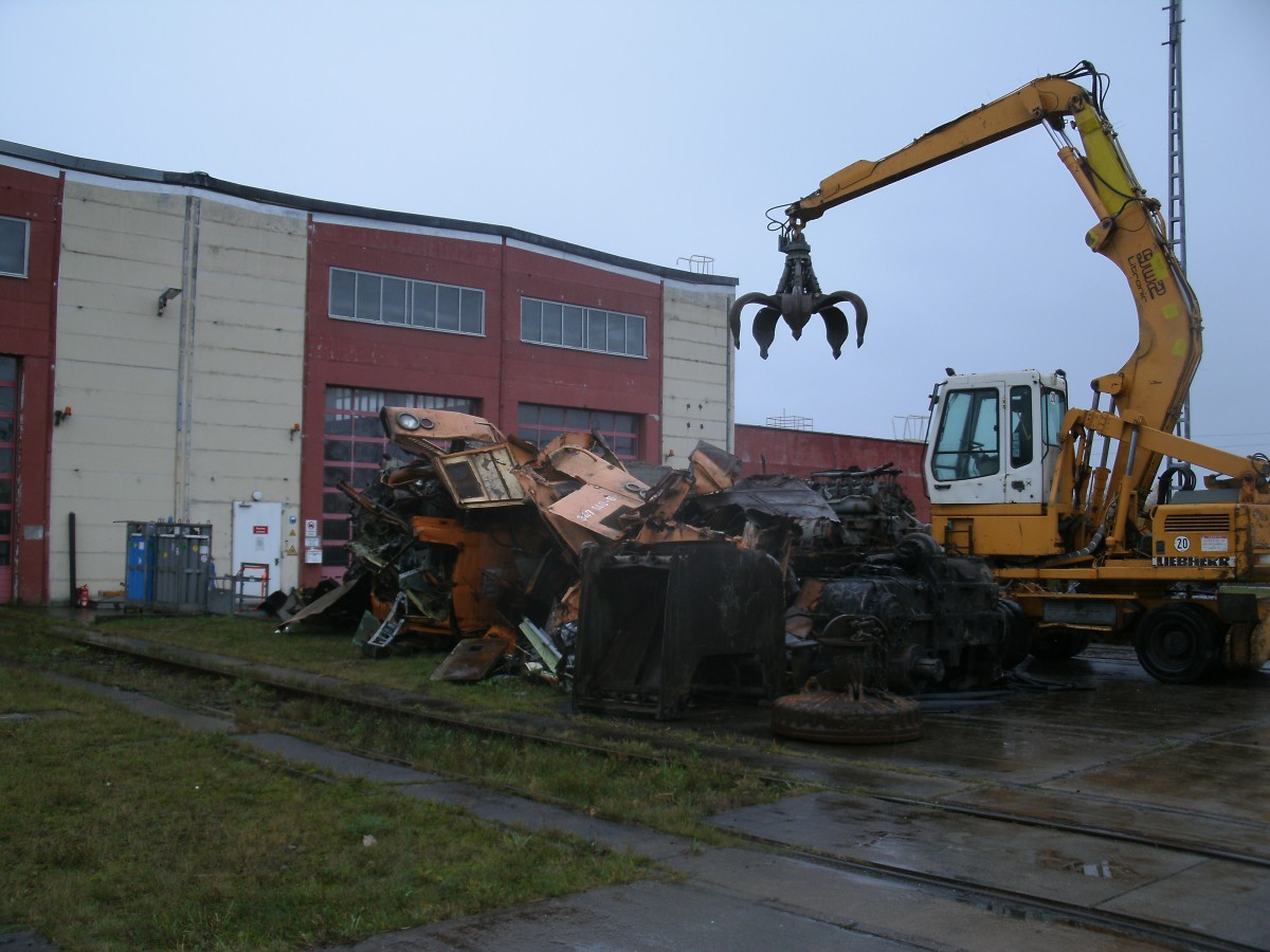 Die Verschrottung von den Drei 347er in Mukran am 20.November 2013.