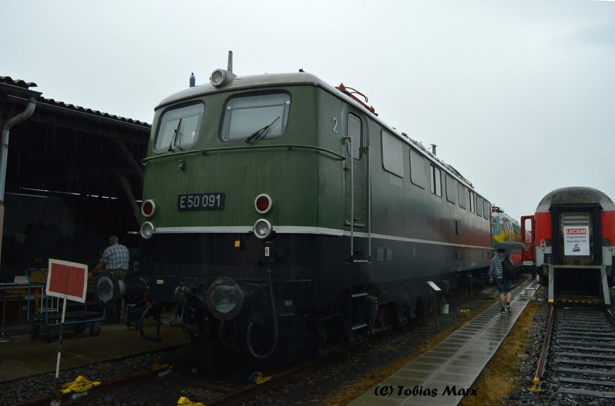 E 50 091 abgestellt im Auenbereich whrend des Sommerfest in Koblenz am 13.06.2015
