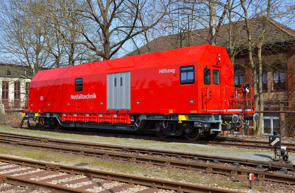 Ein Wagen vom DB Hilfszug im DLW Meiningen am 02.04.2016