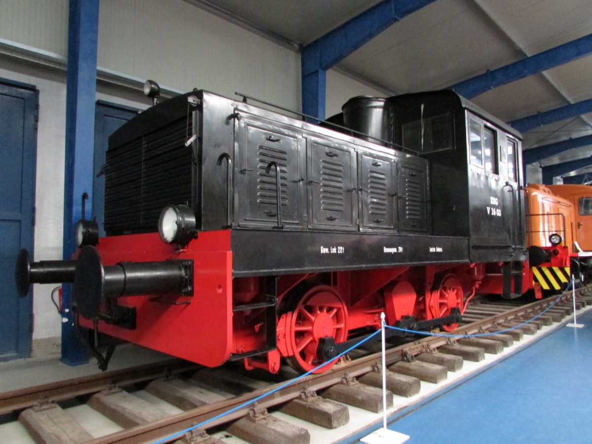 Eine Diesellok im Technik Museum Prora am 16.Okt.2013