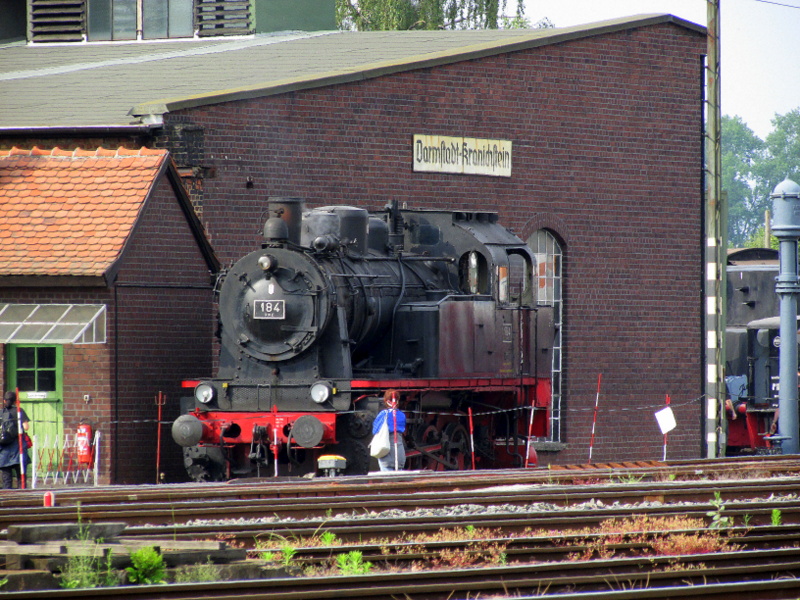 ELNA 184 DME stand bei den Bahnwelttagen 2014 fr Fhrerstandsmitfahrten zur verfgung.Hier ist sie am 01.Juni.2014 im BW zusehen.