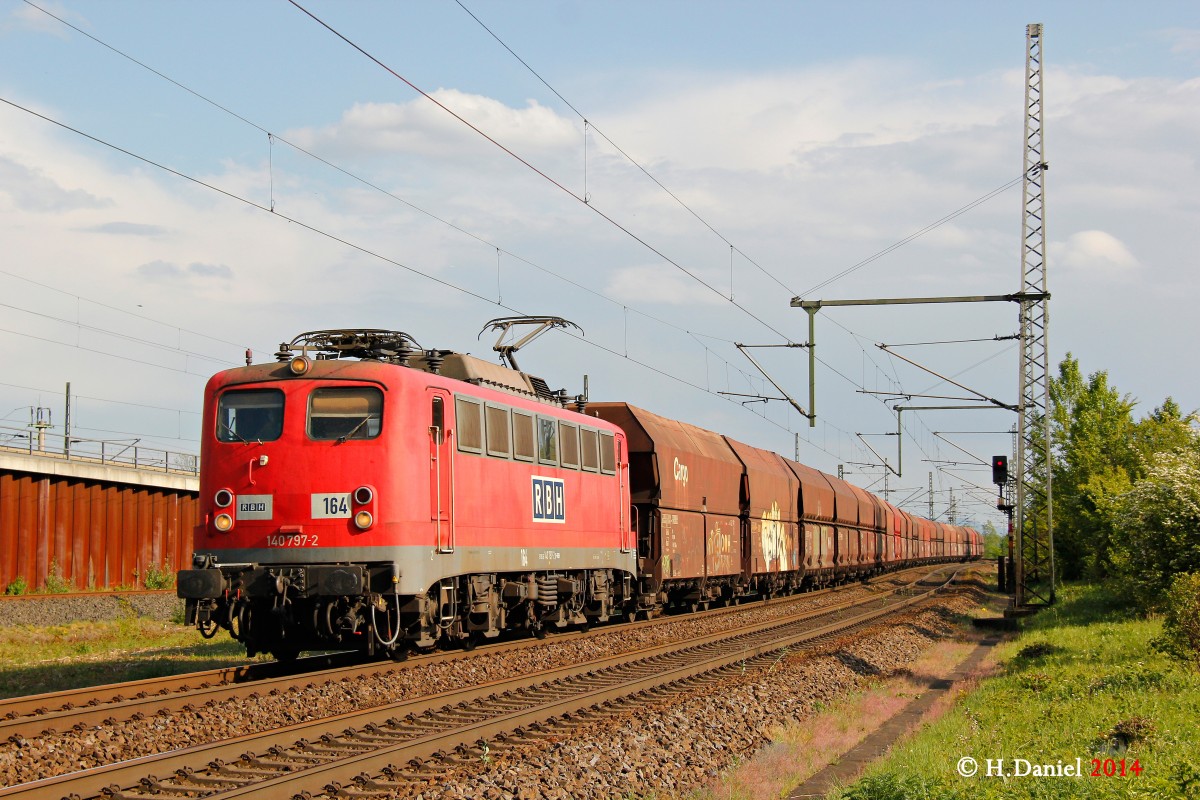 RBH 140 797-2 am 23.04.2014 in Köln Porz Wahn.