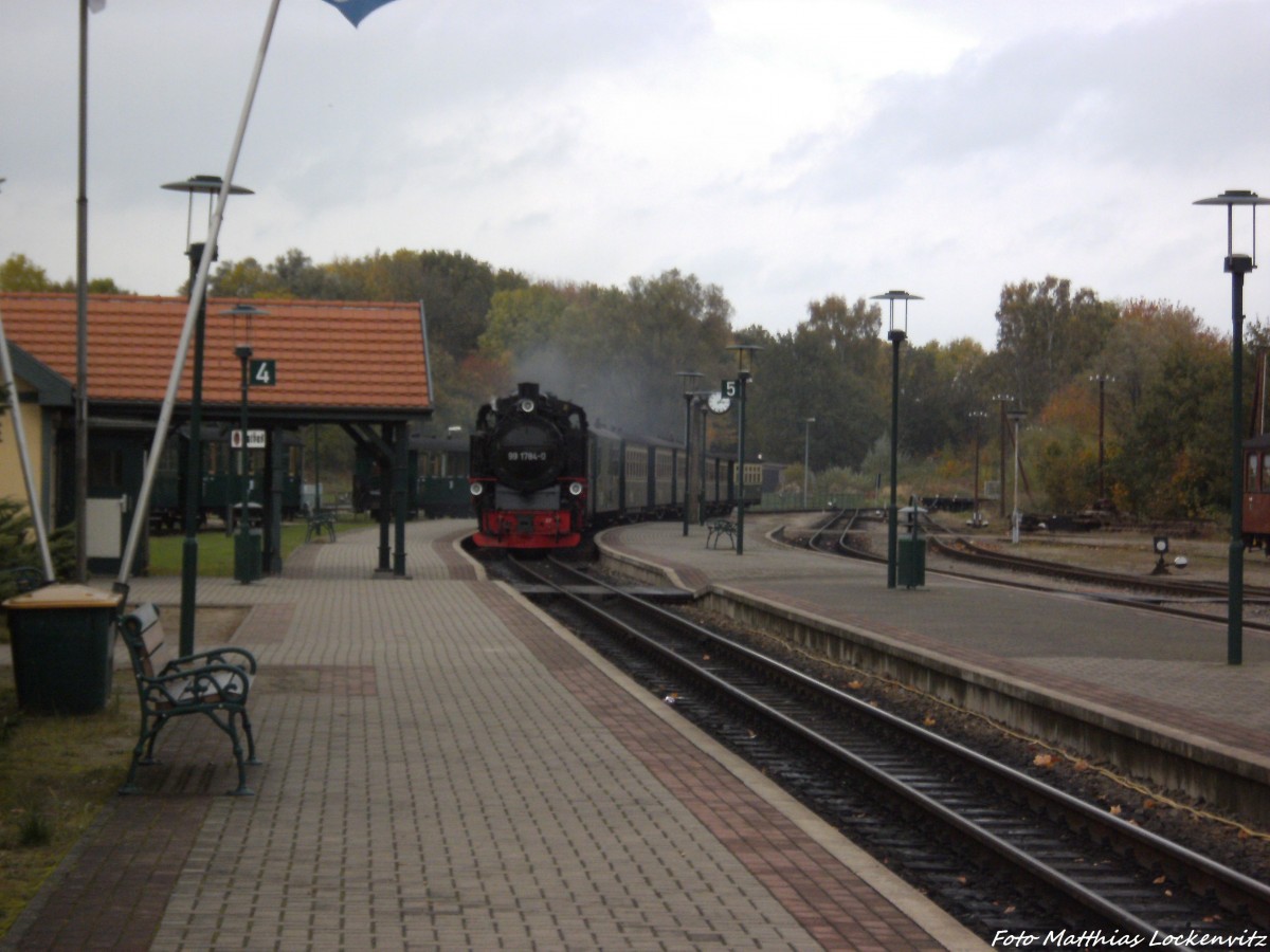 RBB 99 1784 bei der Einfahrt in Putbus am 17.10.13 