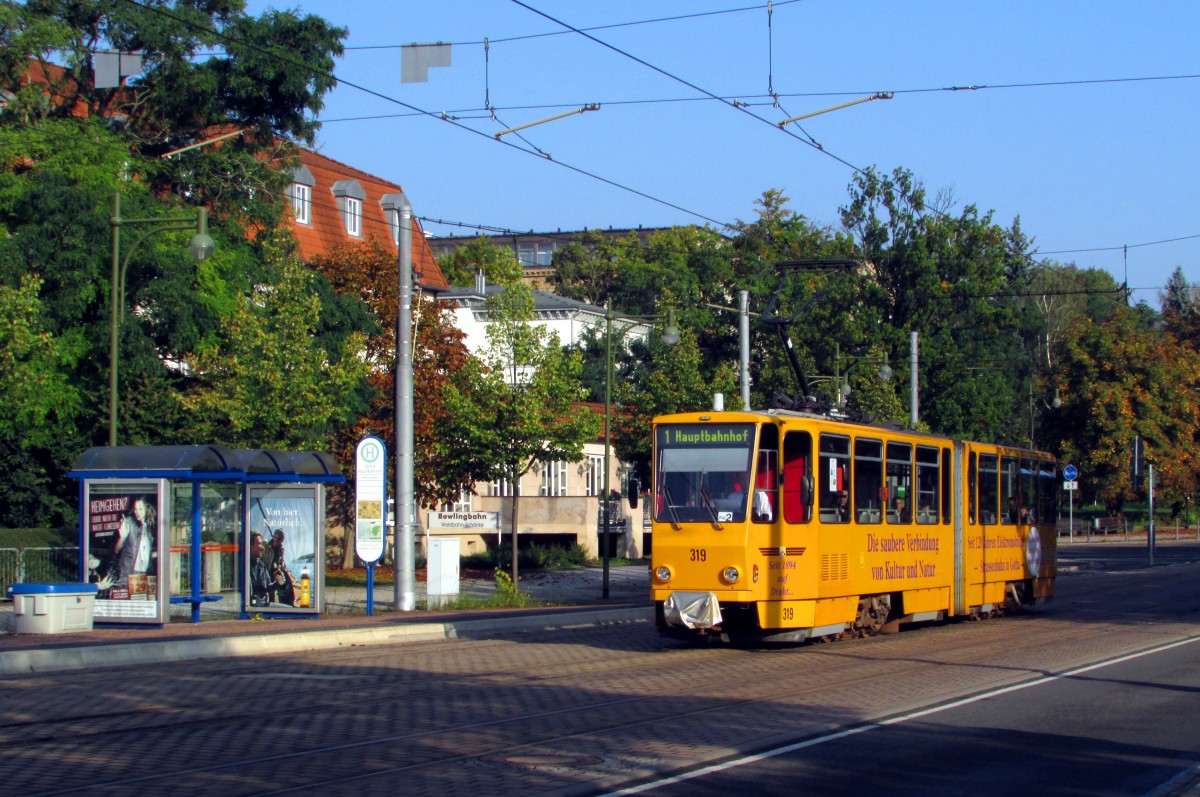 Tw 319 kurz vor dem Gothaer Hauptbahnhof am 20.09.2014
