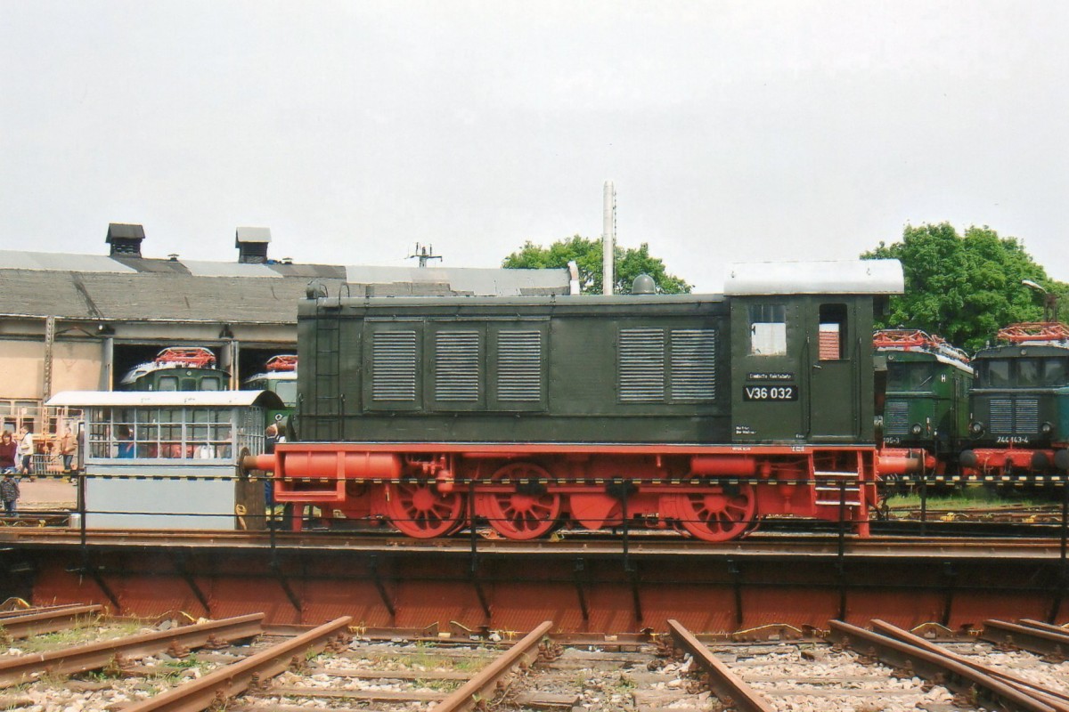 Baureihe 236 (DR 103/DB 236/V36) Fotos - Deutschland-bahnen.startbilder.de