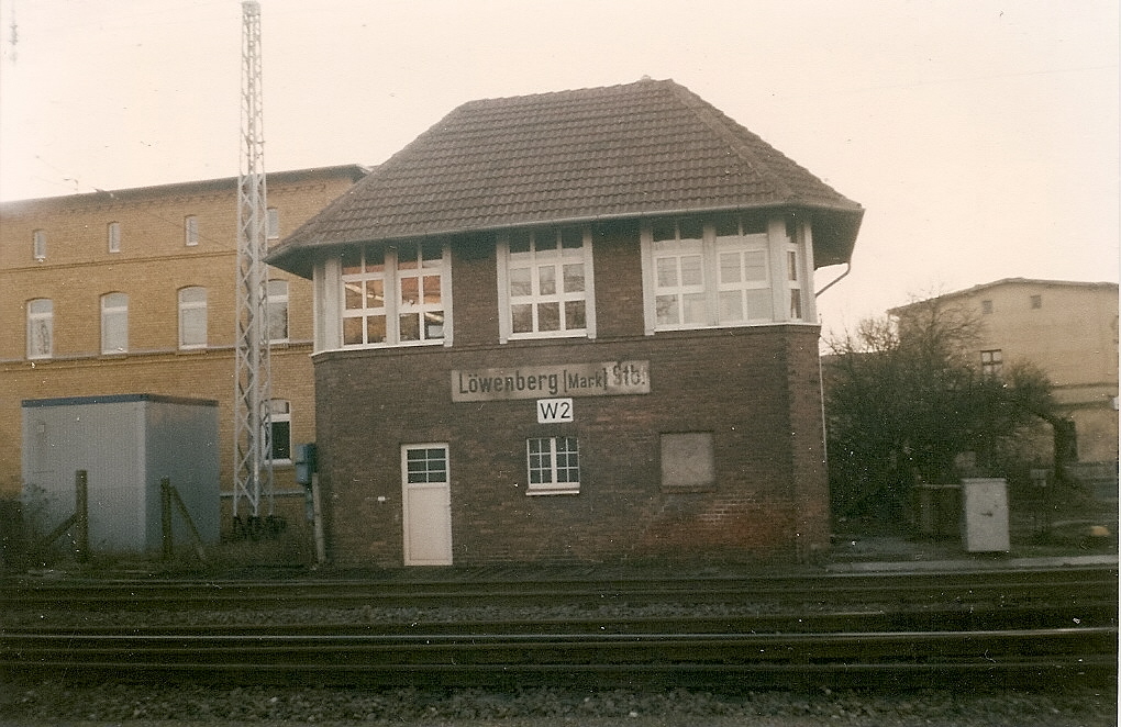 Weichenwärterstellwerk in Löwenberg(Strecke Berlin-Rostock)