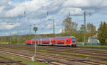 Eine RB 75 nach Wiesbaden bei der Einfahrt in Darmstadt-Kranichstein am 16.04.2016