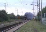 012 066-7(01 1066)(Ulmer Eisenbahnfreunde)beim durchfahren des Bahnhofs Weiterstadt