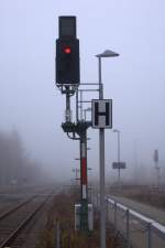 signale/318839/lichtsignal-in-ebersbach-sachsen-am-bahnsteig Lichtsignal in Ebersbach (Sachsen) am Bahnsteig 2  19.01.2014 13:41 Uhr