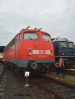 110 300-1 und daneben E 10 121 waren am 13.06.2015 im Außenbereich des DB Museum Koblenz beim Sommerfest abgestellt.