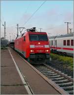 Die 152 076-6 mit einem Gterzug in Koblenz.