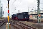 ulmer-eisenbahnfreunde/423787/01-1066-uef-setzt-aus-der 01 1066 (UEF) setzt aus der Abstellung an den F-Zug Roland am 26.04.2015 in Frankfurt Hbf.