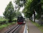 ruegensche-baederbahn/354808/99-1782-4-rasender-roland-zu-sehen 99 1782-4 (Rasender Roland) zu sehen am 14.07.14 bei der Ausfahrt in Binz. 