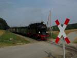 ruegensche-baederbahn/361065/99-4011-5-wird-am-28072014-mit 99 4011-5 wird am 28.07.2014 mit P 108 in kürze den Hp.Seelvitz erreichen.