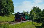 ruegensche-baederbahn/511622/99-1781-6-mit-p-102-in 99 1781-6 mit P 102 in der Steigung vor Seelvitz am 23.07.2016