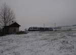 br-642-siemens-desiro-classic/387622/vt-04-der-vbg-zu-sehen VT 04 der VBG zu sehen in Drochaus/V. im ersten Schnee in diesem Winter am 02.12.14.