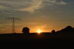 sonnenuntergang/448124/blick-ueber-die-weiten-felder-von Blick ber die weiten Felder von Seelvitz bei Tiefstehender Abendsonne