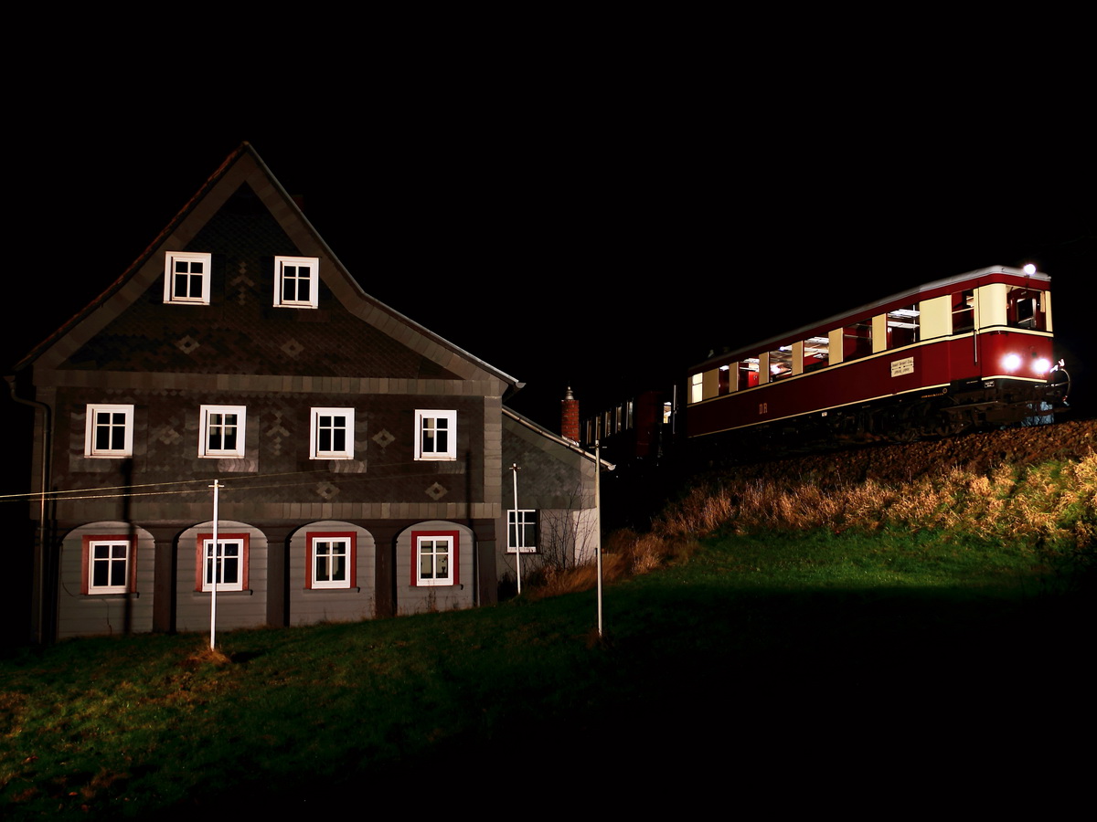 137 322 in den Abendstunden in Jonsdorf.