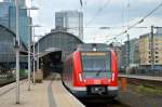 430 155 als S7 nach Riedstadt-Goddelau bei der Ausfahrt am 26.04.2015 aus Frankfurt Hbf.