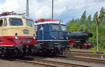 In der Lokaufstellung zur Lokparade beim Sommerfest in Koblenz am 18.06.2016 standen E10 1309 und E10 121.