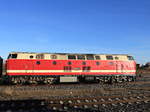 br-229-dr-119u-boot/531964/dr-119-158-4-92-80-1219 DR 119 158-4 (92 80 1219 158-3 D-DLFB) am 03. Dezember 2016 bei der Ausfahrt aus dem Bahnhof Halberstadt.