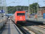 Mit ortenlich viel Sitzfleisch unter dem Hintern,kann man auch in diesem Jahr wieder mit dem Nachtzug von Binz bis Zrich fahren.Am 06.Juli 2013 brachte die CEWE 101 089-1 den Nachtzug nach Bergen/Rgen.
