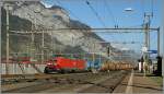 br-185-traxx-ac1ac2/328206/die-db-185-086-6-erreicht-mit Die DB 185 086-6 erreicht mit einem Güterzug Erstfeld, Starpunkt der Gotthard Nordrampe. 14. März 2014