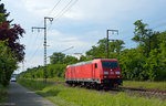br-185-traxx-ac1ac2/503338/185-366-lz-zwischen-weiterstadt-und 185 366 Lz zwischen Weiterstadt und Darmstadt am 06.06.2016
