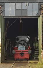 Der Jung-Schientraktor und dahinter die 98 727 auf Stand 1 im Eisenbahnmuseum Darmstadt-Kranichstein am 20.09.2015