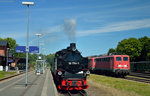 ruegensche-baederbahn/511602/99-1784-0-bei-der-einfahrt-mit 99 1784-0 bei der Einfahrt mit P 104 in Putbus am 22.07.2016 