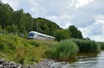 ic-intercity/510863/ic-2252-nach-berlin-suedkreuz-bei IC 2252 nach Berlin Südkreuz bei der Einfahrt in Lietzow am 18.07.2016